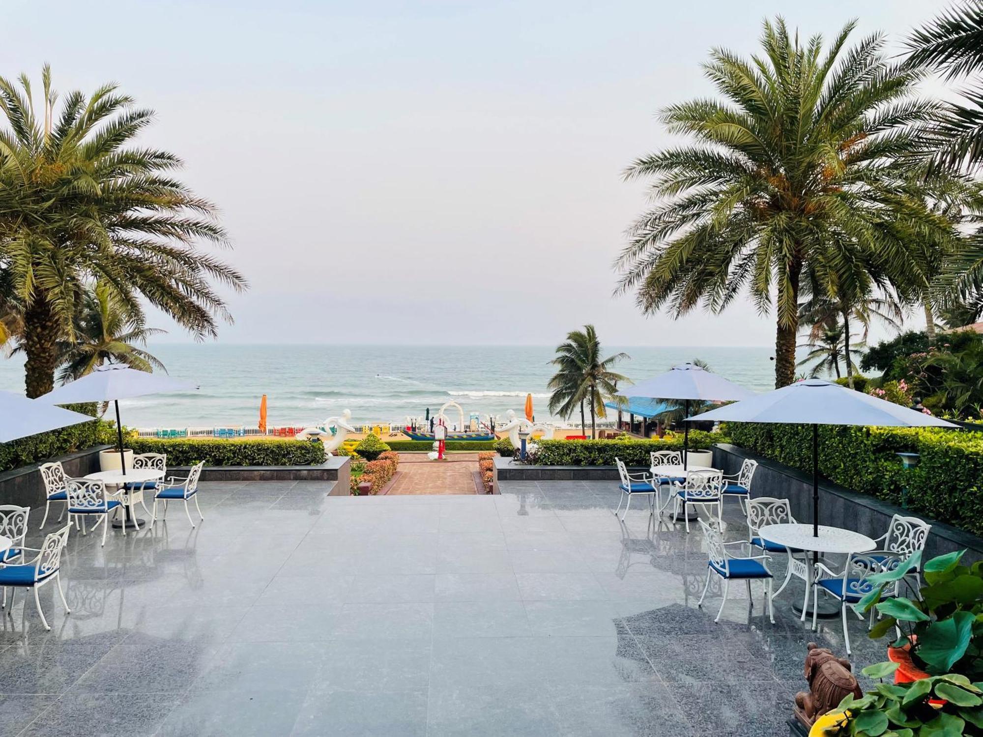 Gopālpur Mayfair Palm Beach Resort מראה חיצוני תמונה